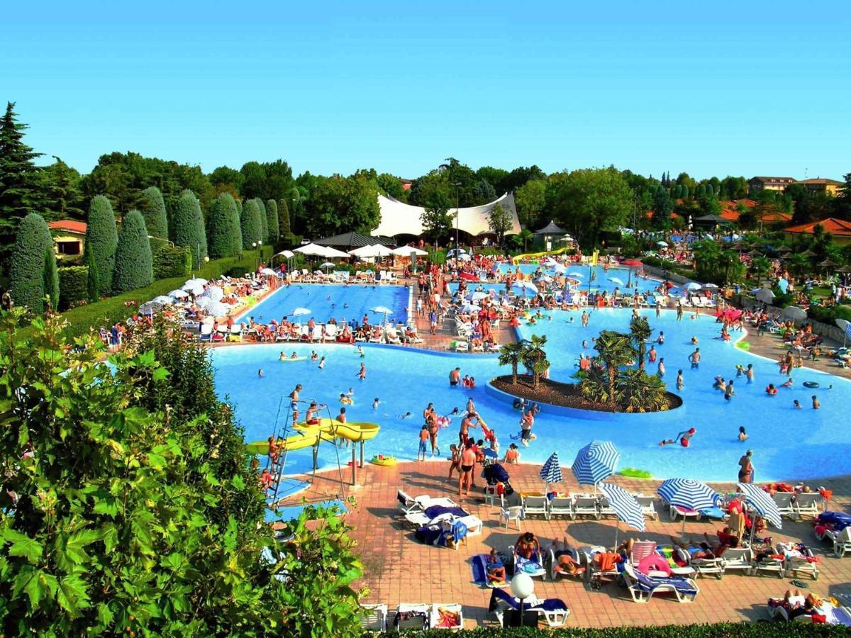 Camping Bella Italia In Peschiera Del Garda - Gardasee Daire Dış mekan fotoğraf