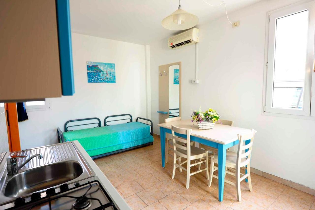 Camping Bella Italia In Peschiera Del Garda - Gardasee Daire Dış mekan fotoğraf