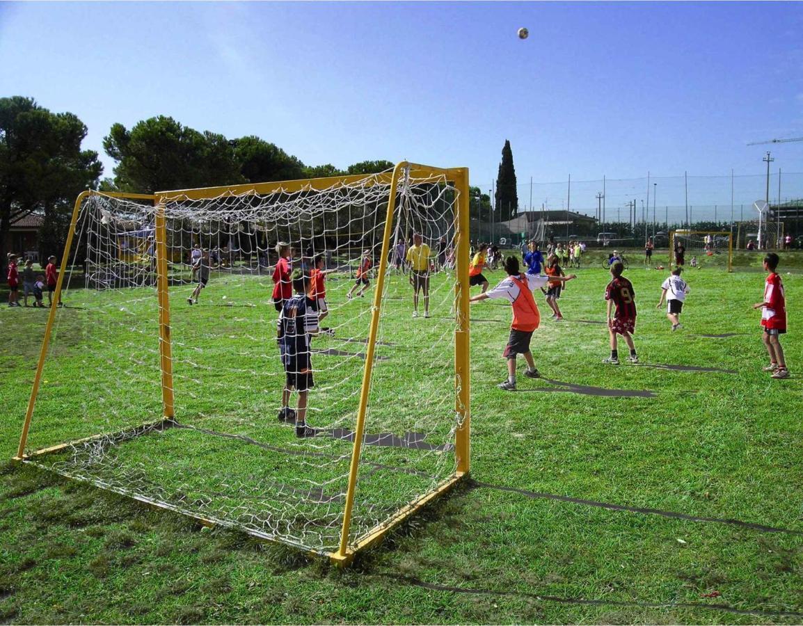 Camping Bella Italia In Peschiera Del Garda - Gardasee Dış mekan fotoğraf