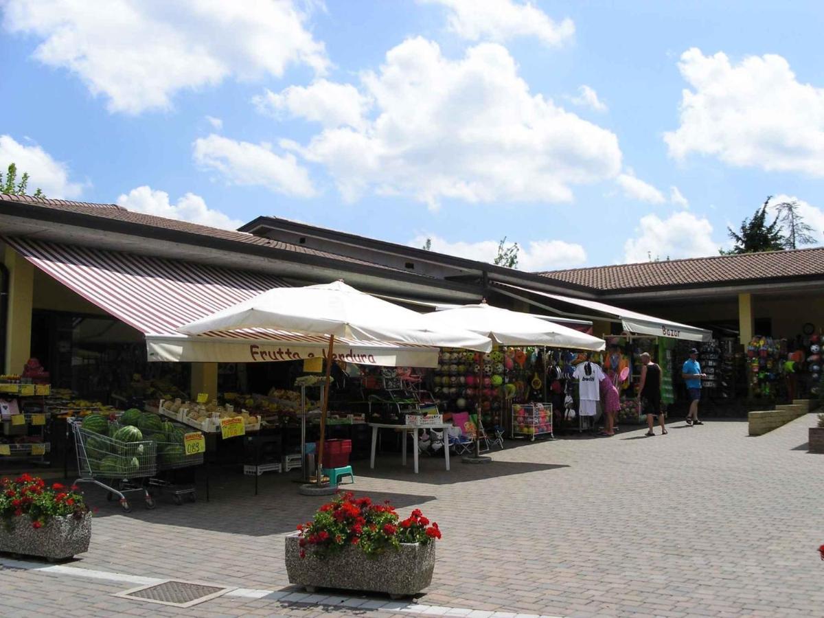 Camping Bella Italia In Peschiera Del Garda - Gardasee Dış mekan fotoğraf